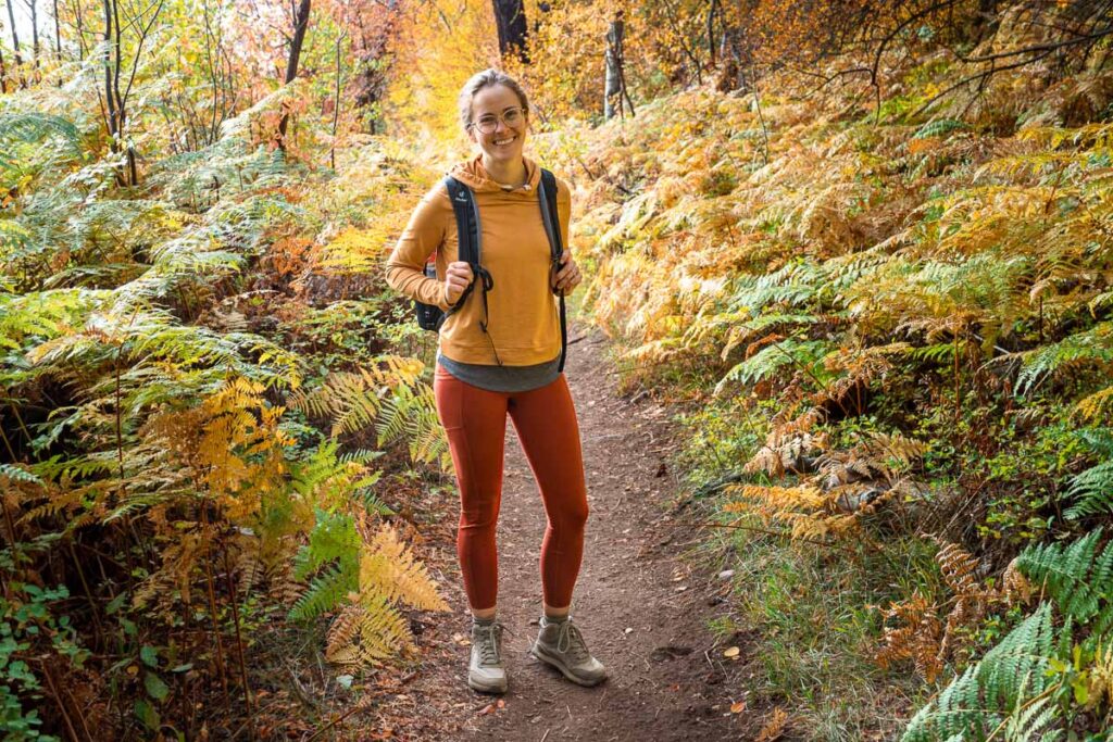 What to wear on a hike during Fall