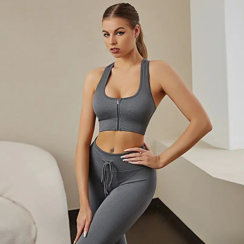 Sporty Chic Essentials Kit: Gymallwear